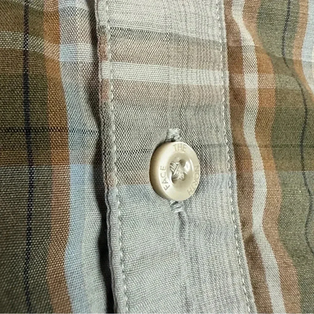 The North Face Plaid Shortsleeve Casual Button Down Shirt Size XXL